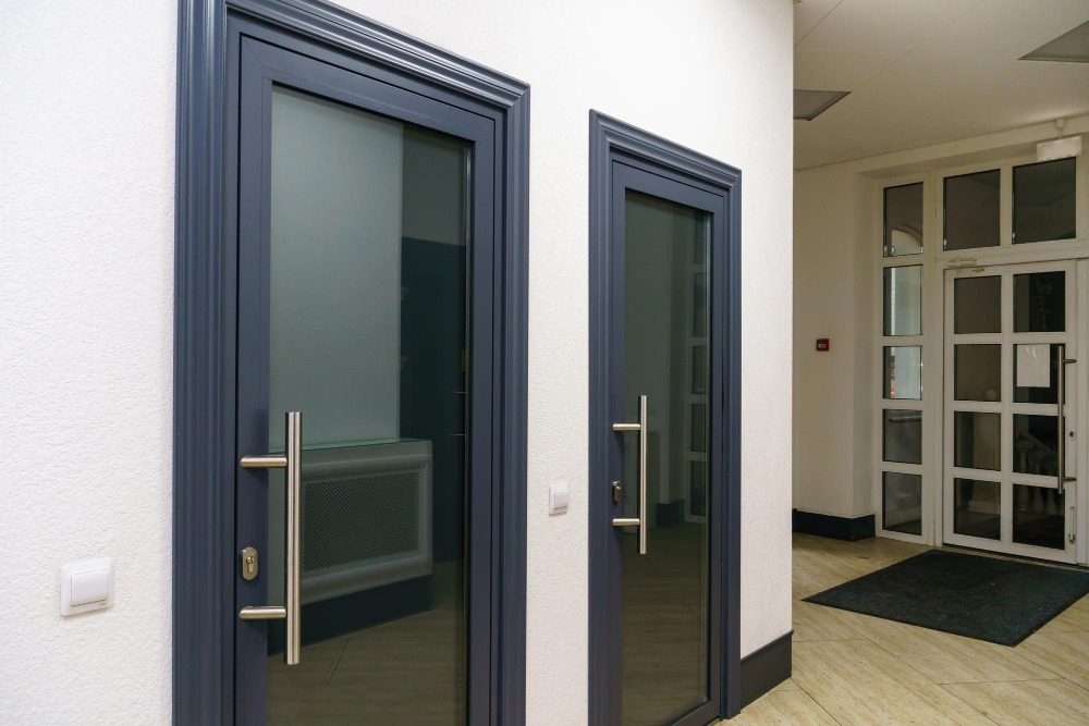 Алюминиевые двери москва 1 7570